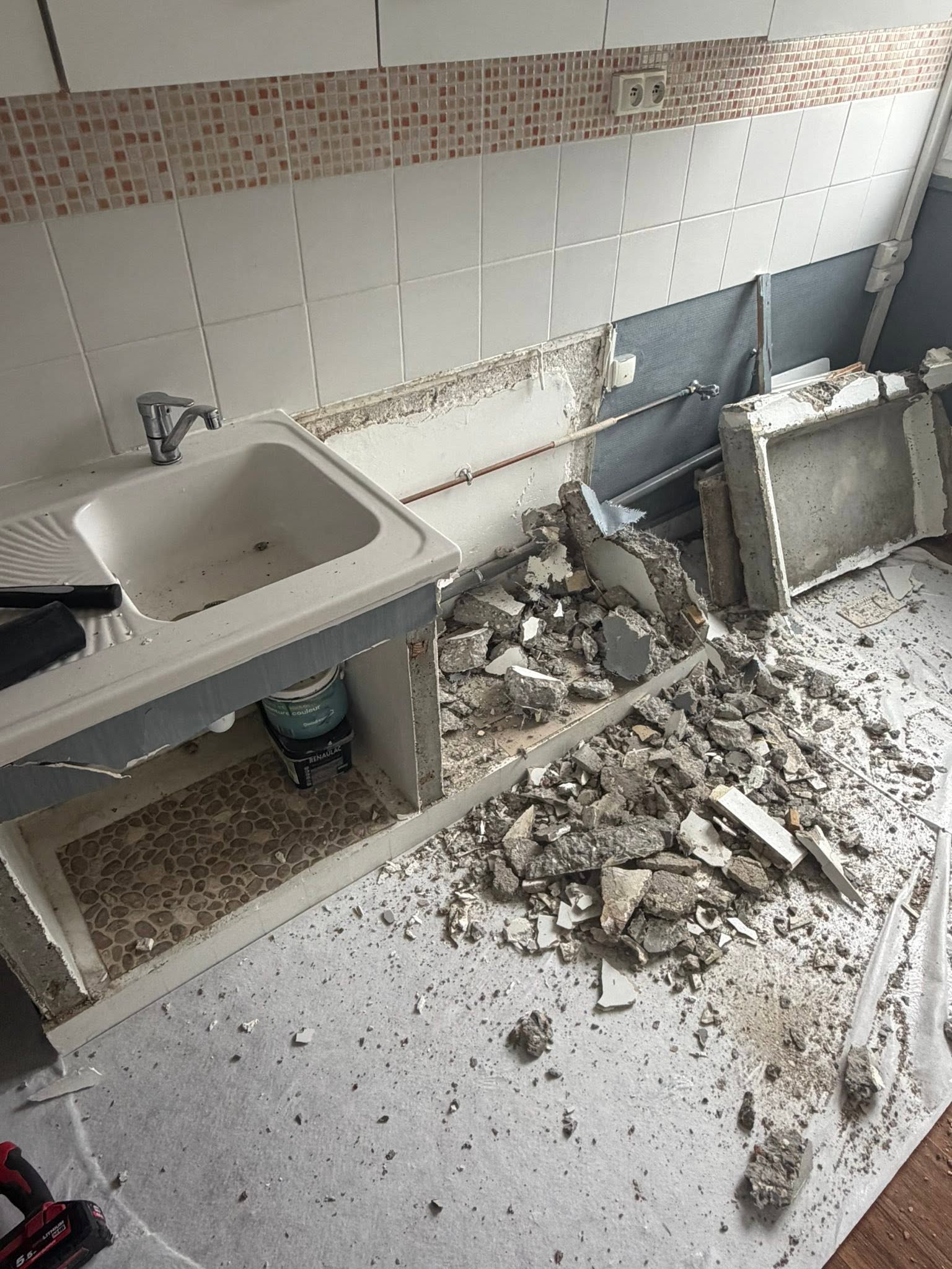 renovation-maison-interieur-cuisine-1-avant